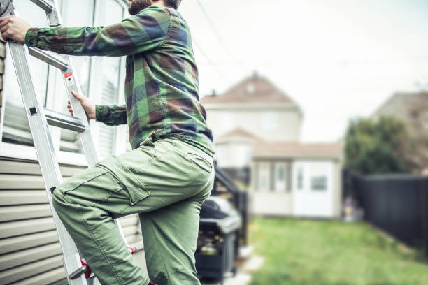 Best Garage Cleanout  in Redgranite, WI